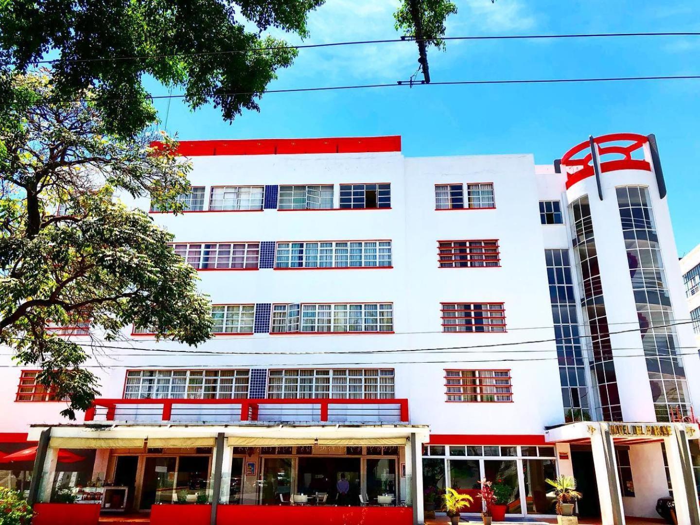 Hotel Del Parque Γκουανταλαχάρα Εξωτερικό φωτογραφία
